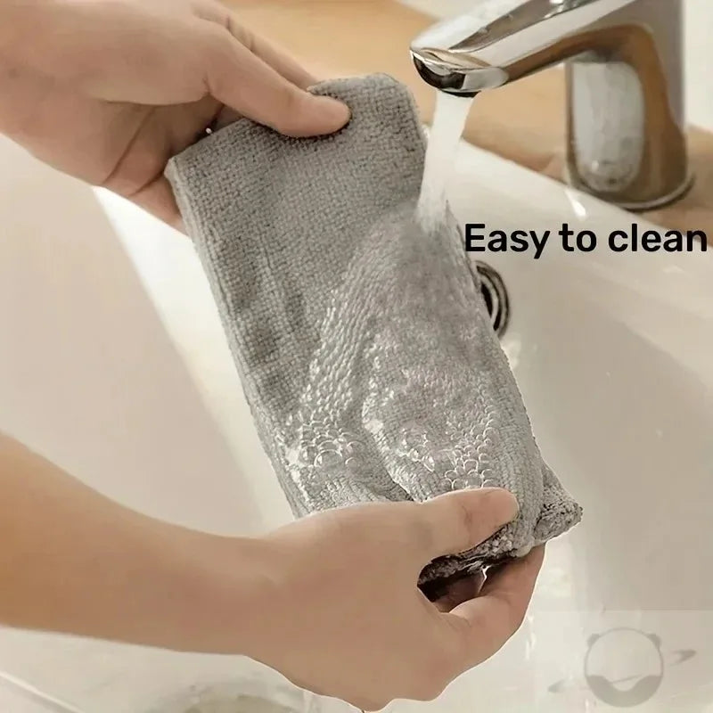 Telescopic microfiber duster