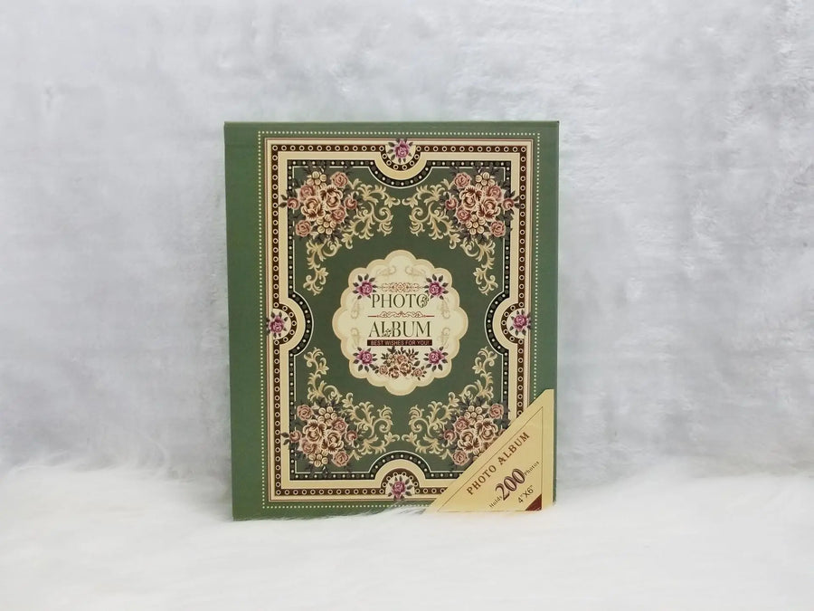 Boxed Loose-Leaf Photo Album — 200 Pages | 6-Inch Sleeves | Keepsake Gift