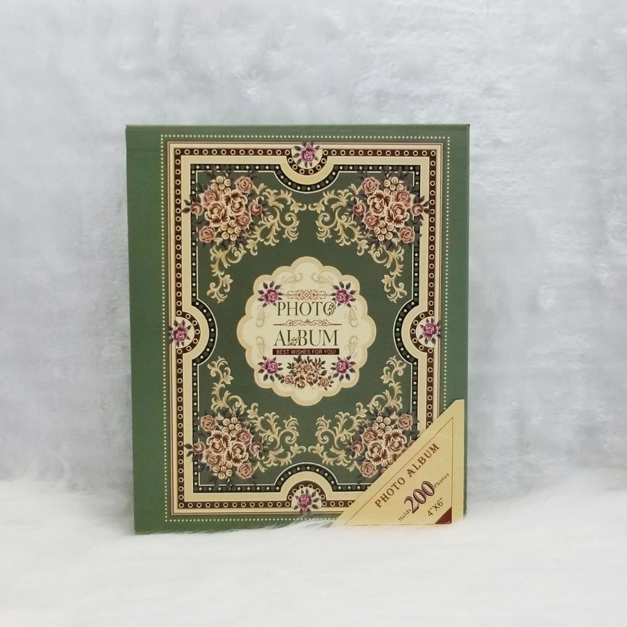 Boxed Loose-Leaf Photo Album — 200 Pages | 6-Inch Sleeves | Keepsake Gift
