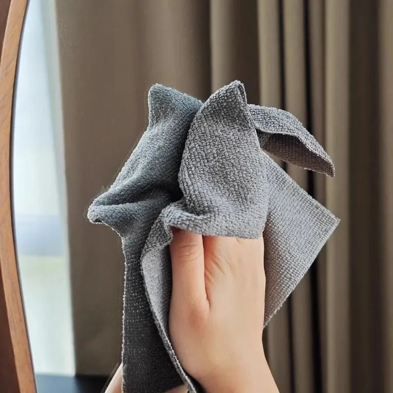 Reusable Microfibre Cleaning Wipes — Roll of 20