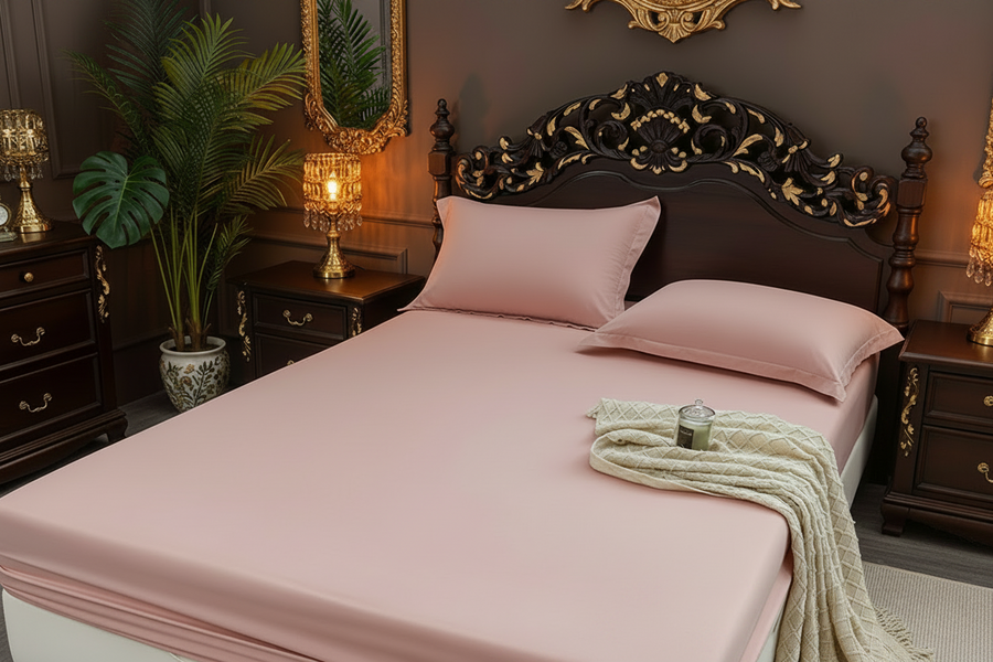 Brushed sateen fitted sheet